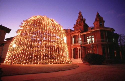 Littlefield Home.Holiday Tree
