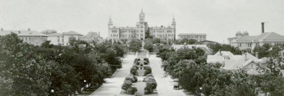 UT Campus.1916