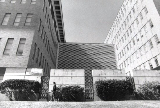 beb-east-side-crossover